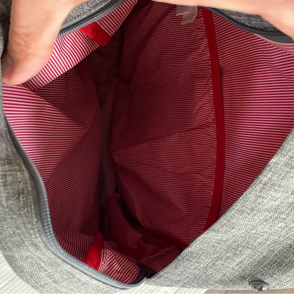 HERSCHEL Backpack Two Tone Front Pocket - Picture 9 of 11